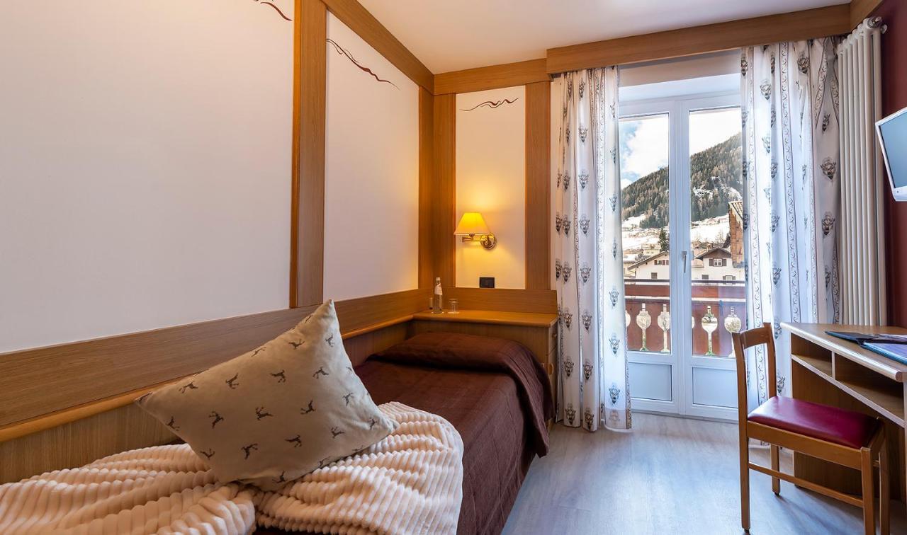 Hotel La Serenella موينا المظهر الخارجي الصورة