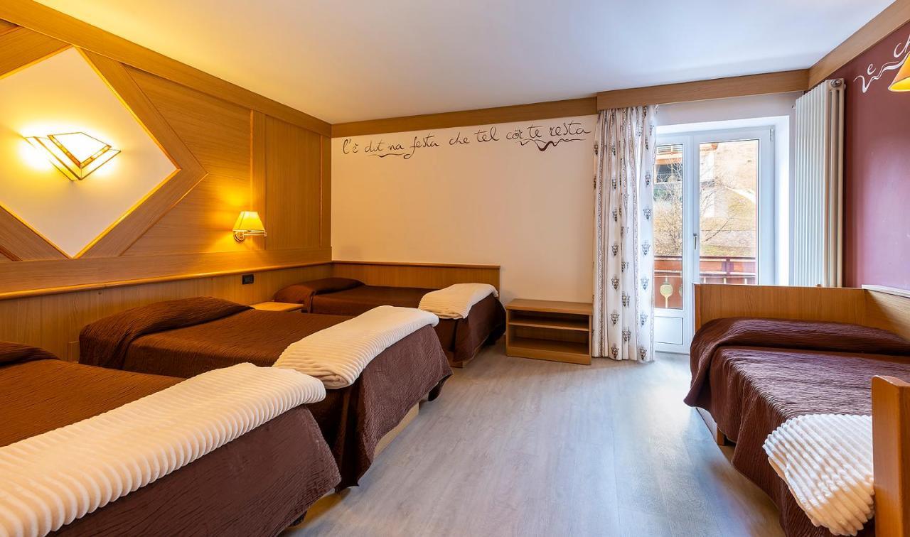 Hotel La Serenella موينا المظهر الخارجي الصورة