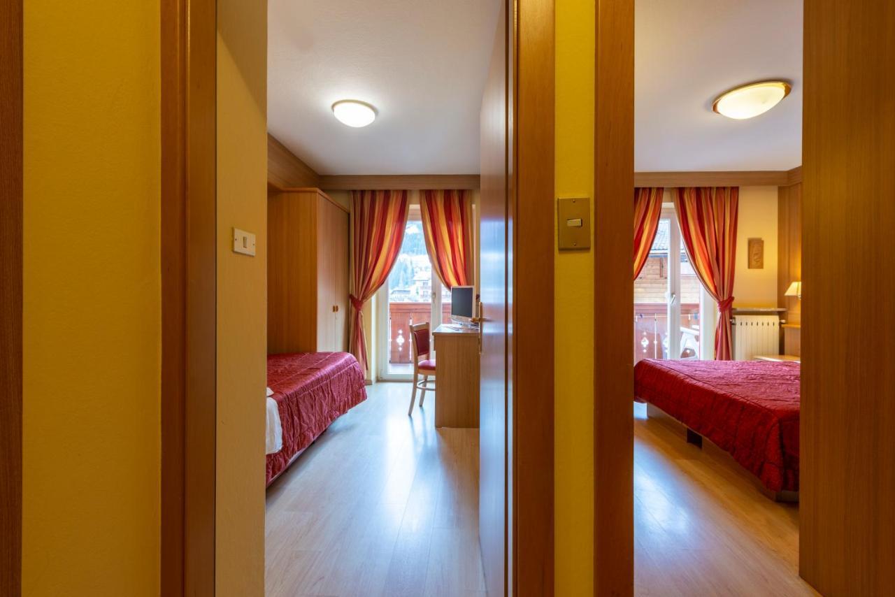 Hotel La Serenella موينا المظهر الخارجي الصورة