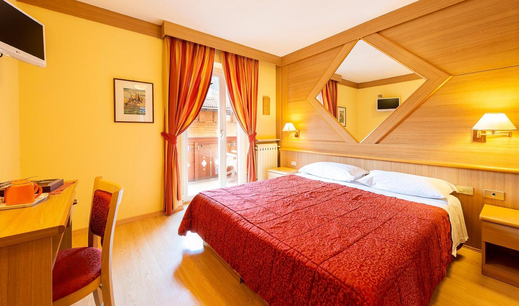 Hotel La Serenella موينا المظهر الخارجي الصورة