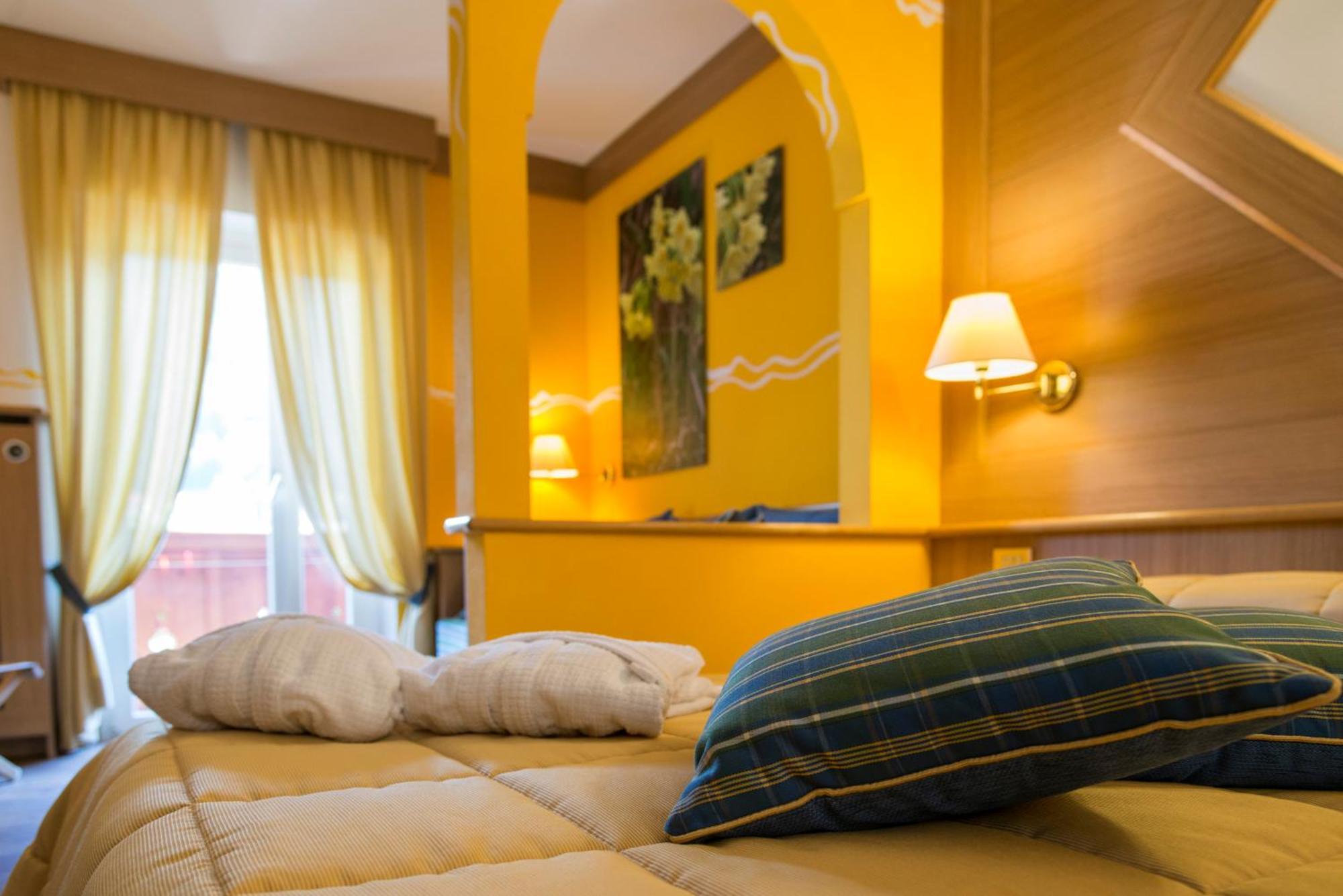 Hotel La Serenella موينا الغرفة الصورة
